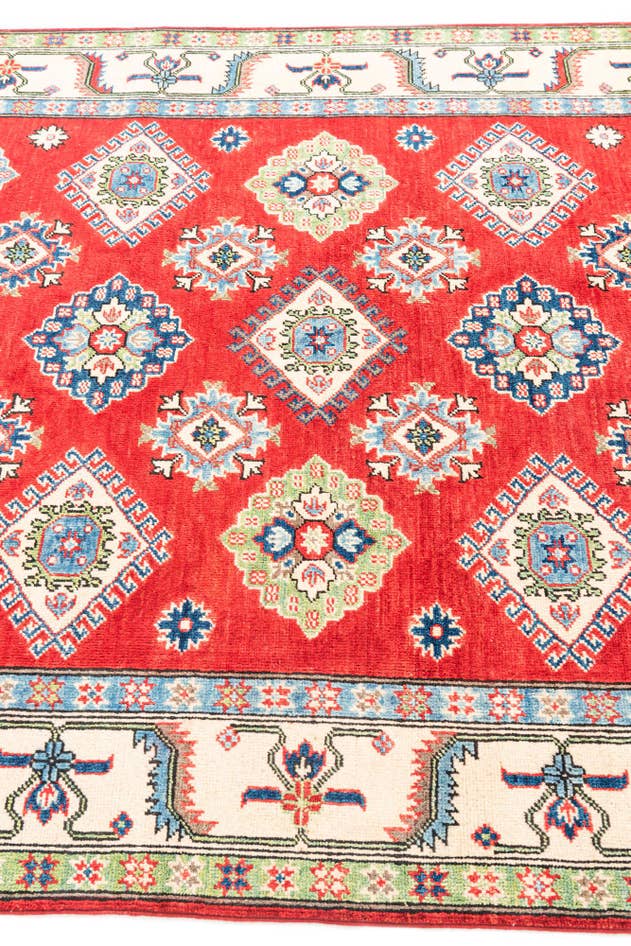 Detail image of 5' x 6' 6 Hand Knotted Kazak Rug
