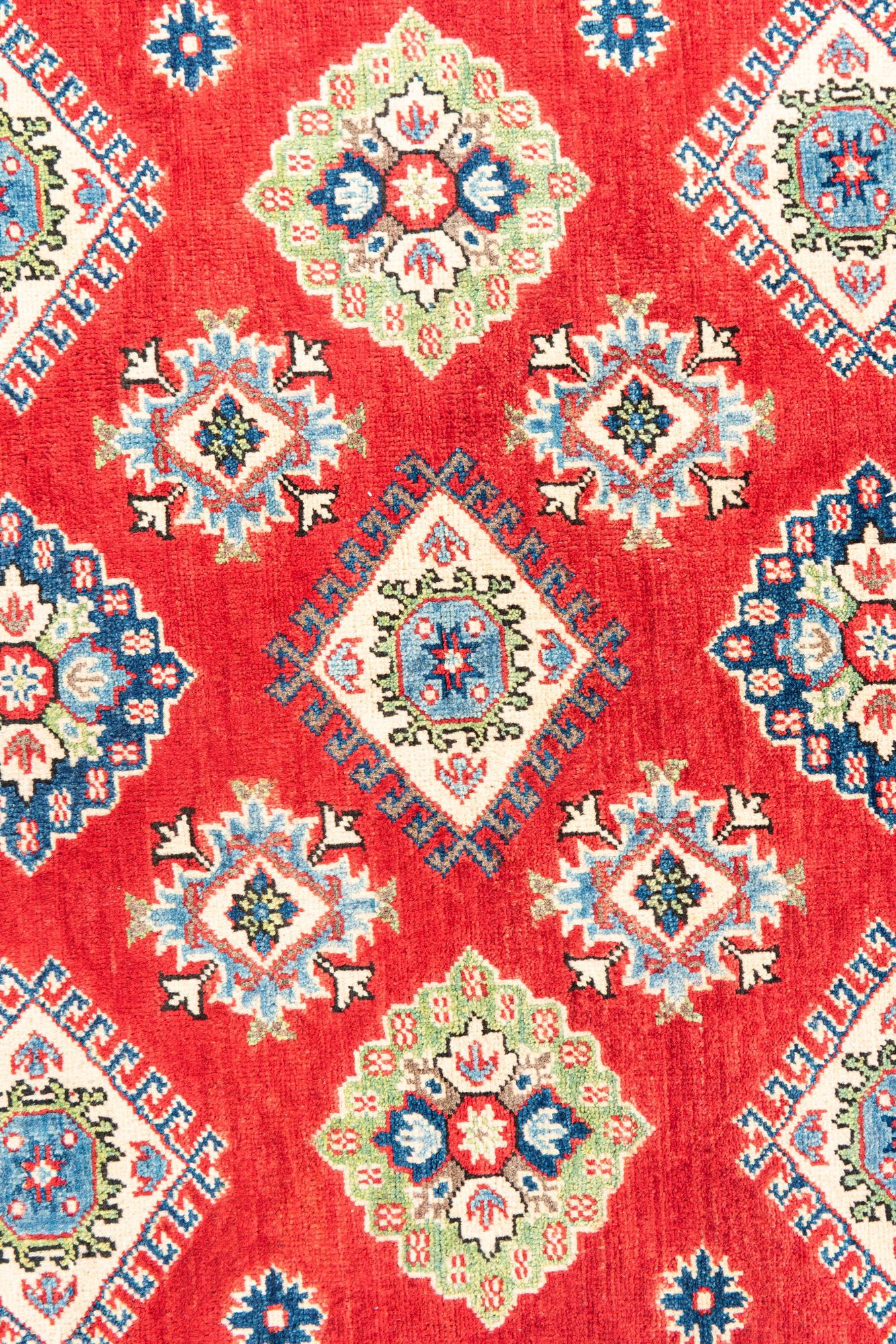 5' x 6' 6 Hand Knotted Kazak Rug