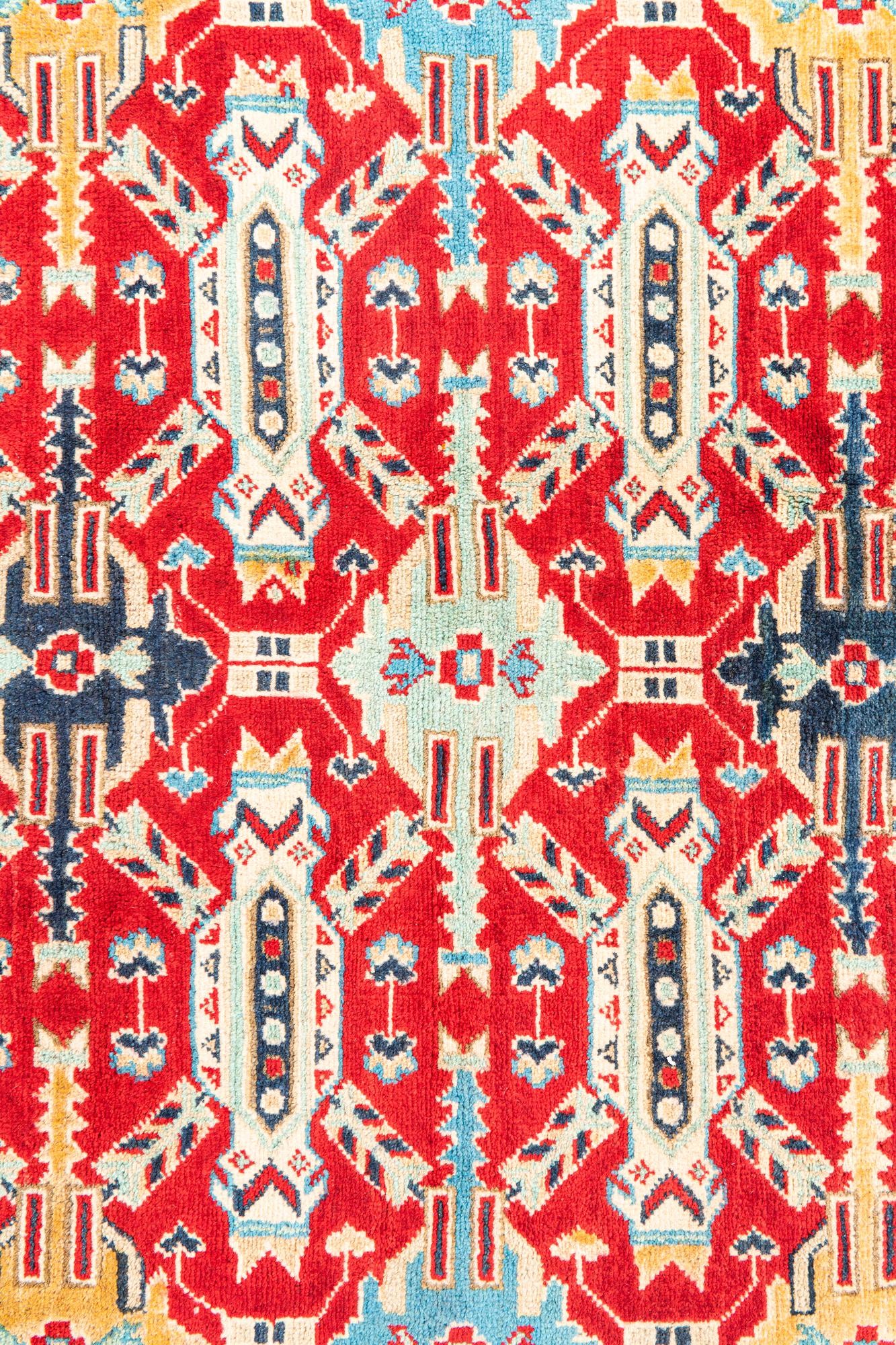 5' x 7' Hand Knotted Kazak Rug