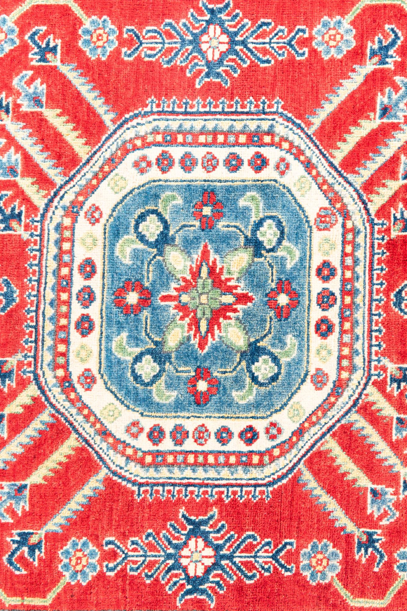 5' x 6' 9 Hand Knotted Kazak Rug