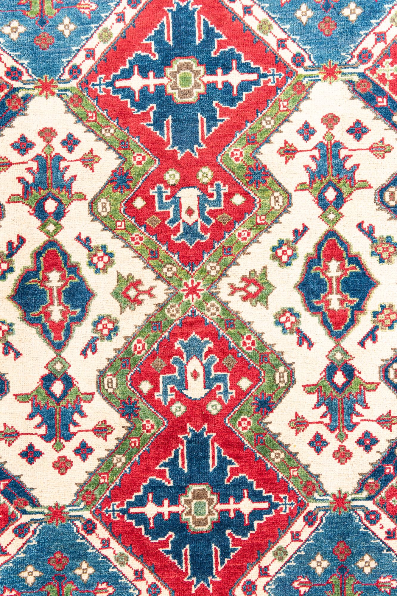 6' 1 x 9' Hand Knotted Kazak Rug