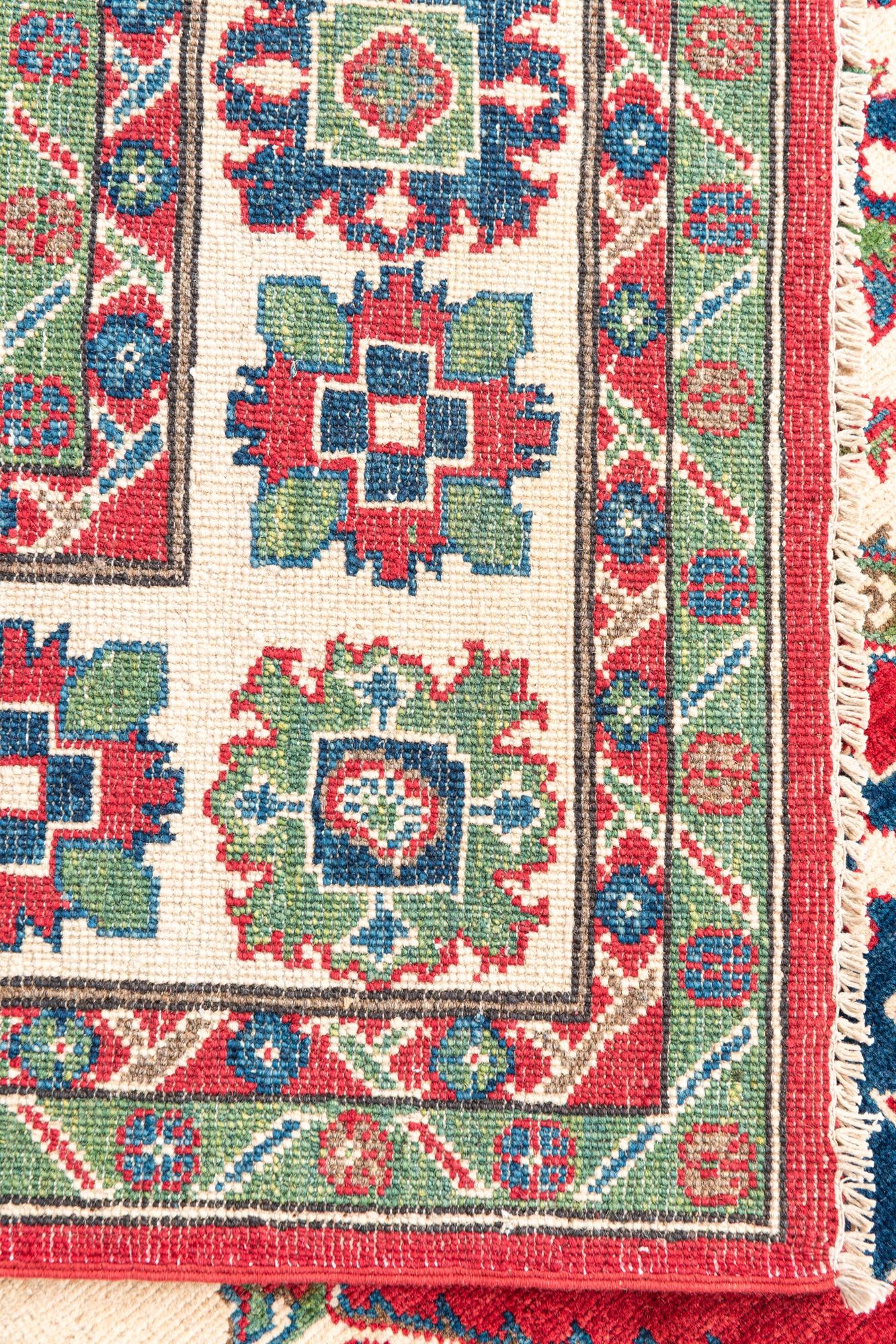 6' 1 x 9' Hand Knotted Kazak Rug