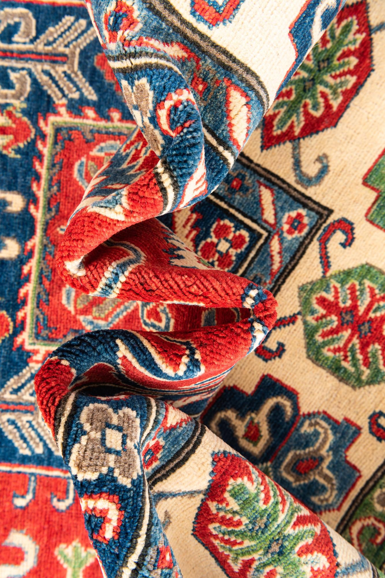 6' 8 x 9' 8 Hand Knotted Kazak Rug