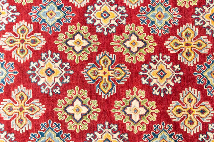 5' 10 x 9' 2 Hand Knotted Kazak Rug