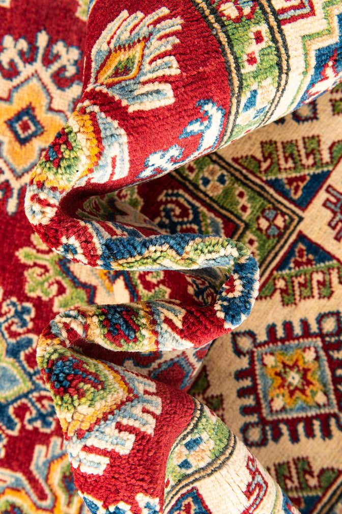 5' 10 x 9' 2 Hand Knotted Kazak Rug