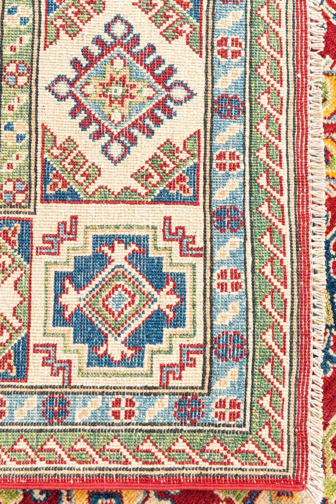 5' 10 x 9' 2 Hand Knotted Kazak Rug