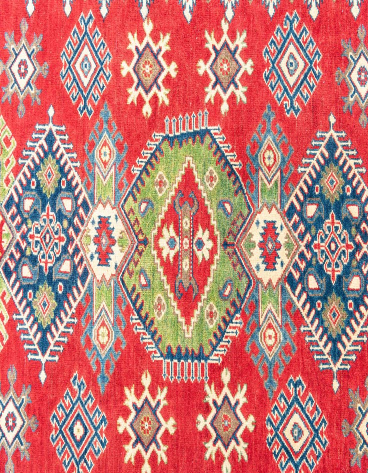 Detail image of 6' 9 x 10' 8 Hand Knotted Kazak Rug
