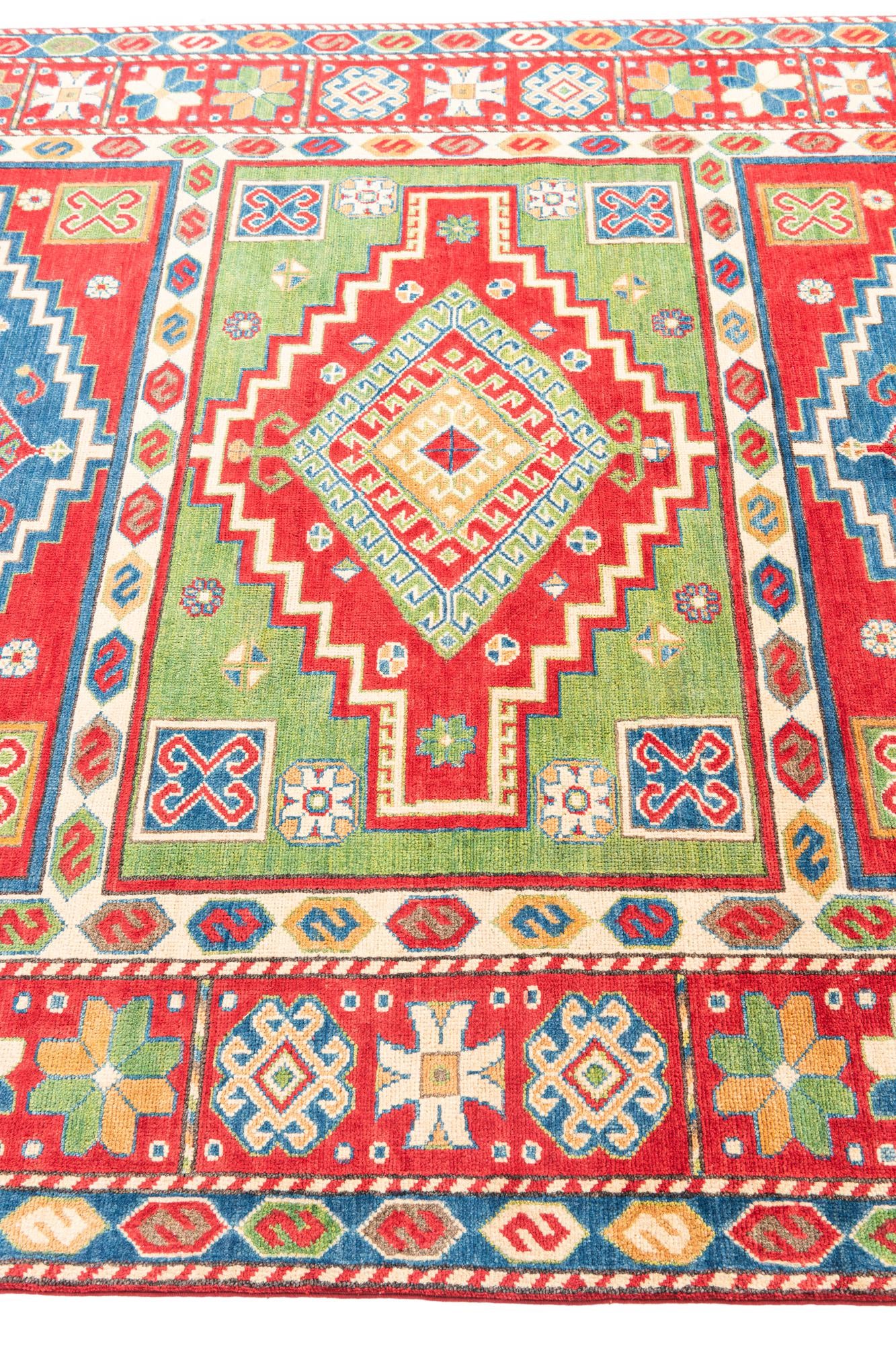 6' x 9' Hand Knotted Kazak Rug