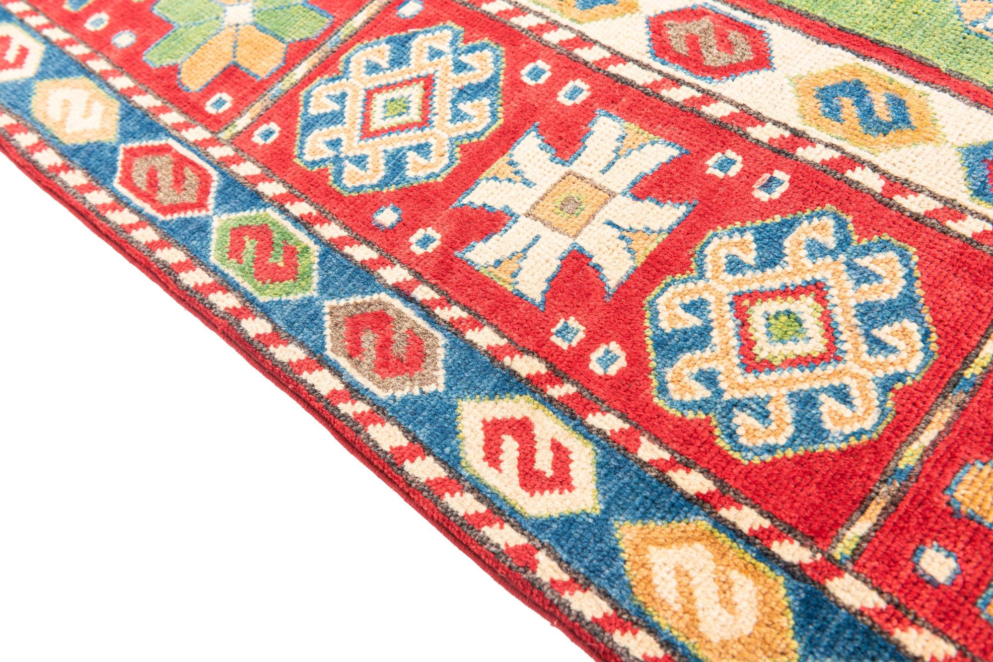 6' x 9' Hand Knotted Kazak Rug