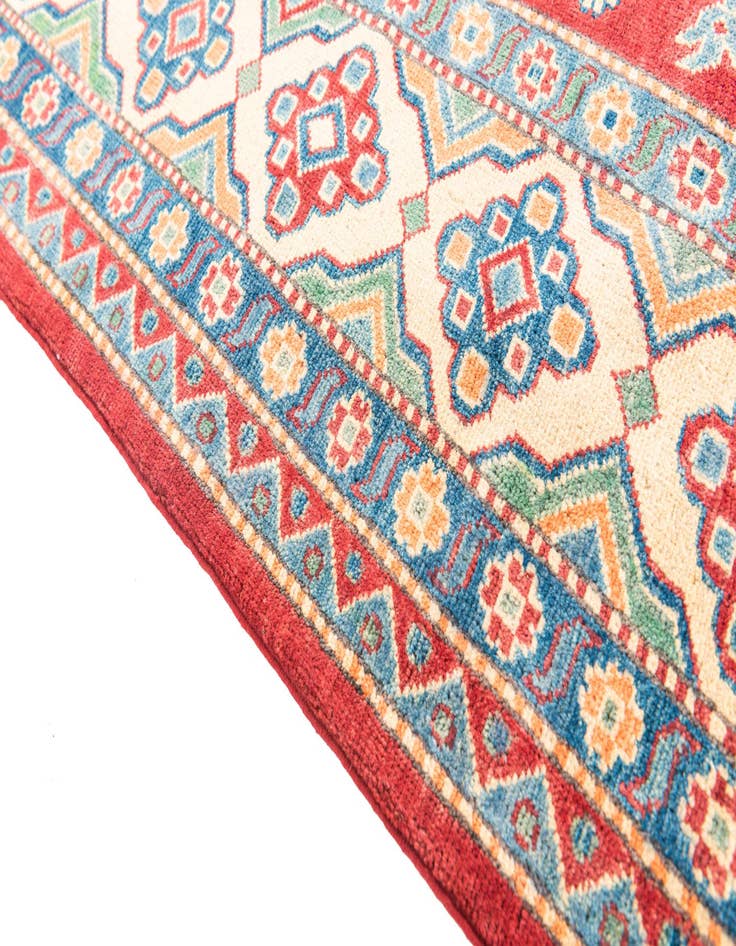 Detail image of 6' 8 x 9' 9  Hand Knotted Kazak Rug