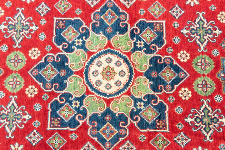 6' 7 x 10' Hand Knotted Kazak Rug