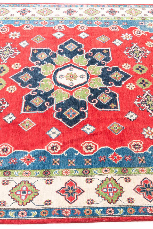 Detail image of 6' 8 x 10' Hand Knotted Kazak Rug