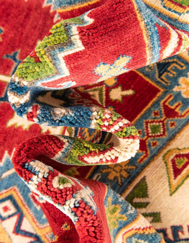 Detail image of 6' 6 x 10'  Hand Knotted Kazak Rug