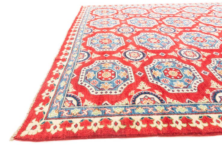 Detail image of 6' 8 x 9' 6 Hand Knotted Kazak Rug