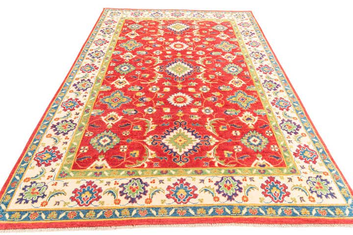 6' x 9' 1 Hand Knotted Kazak Rug