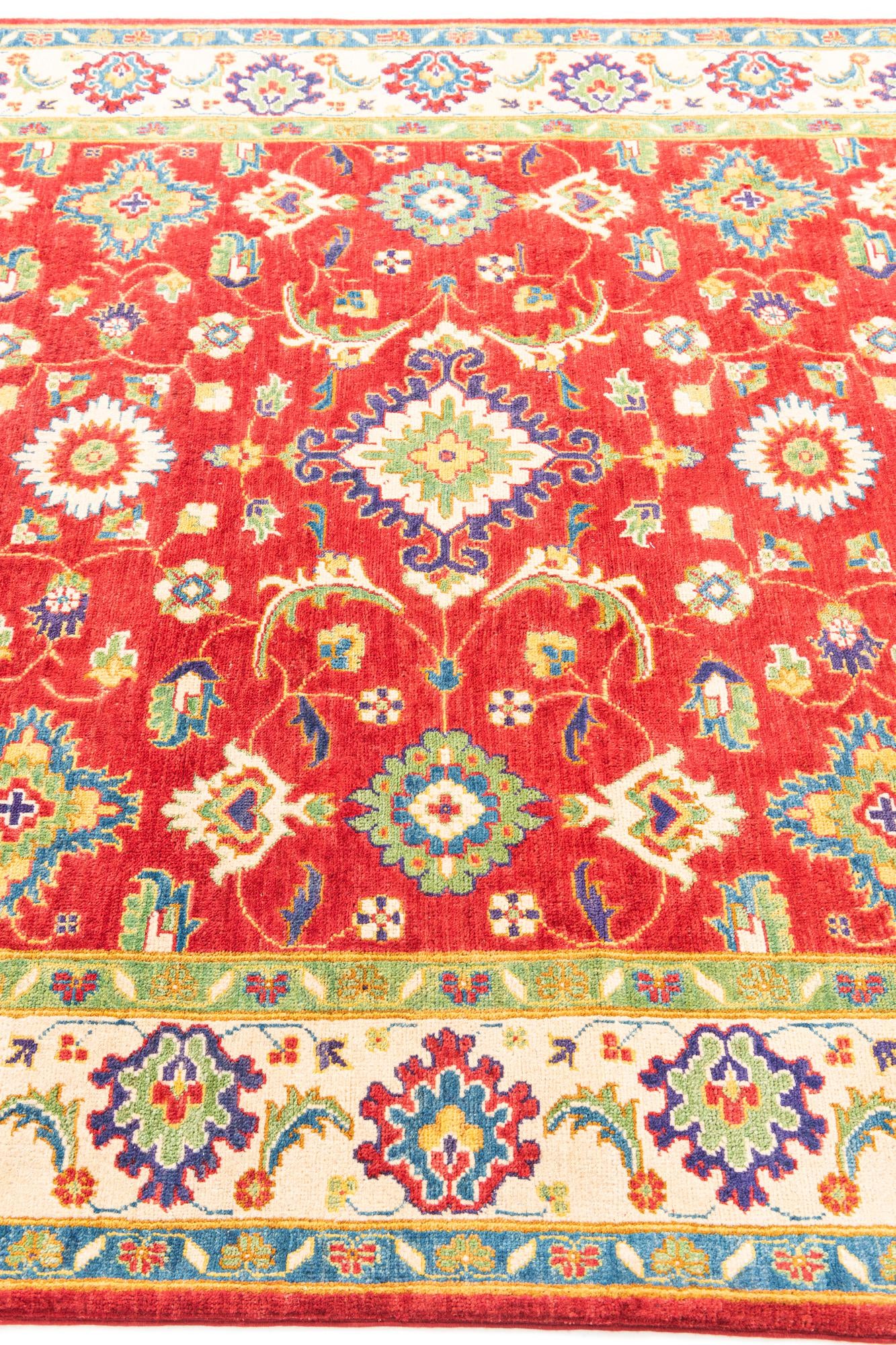 6' x 9' 1 Hand Knotted Kazak Rug