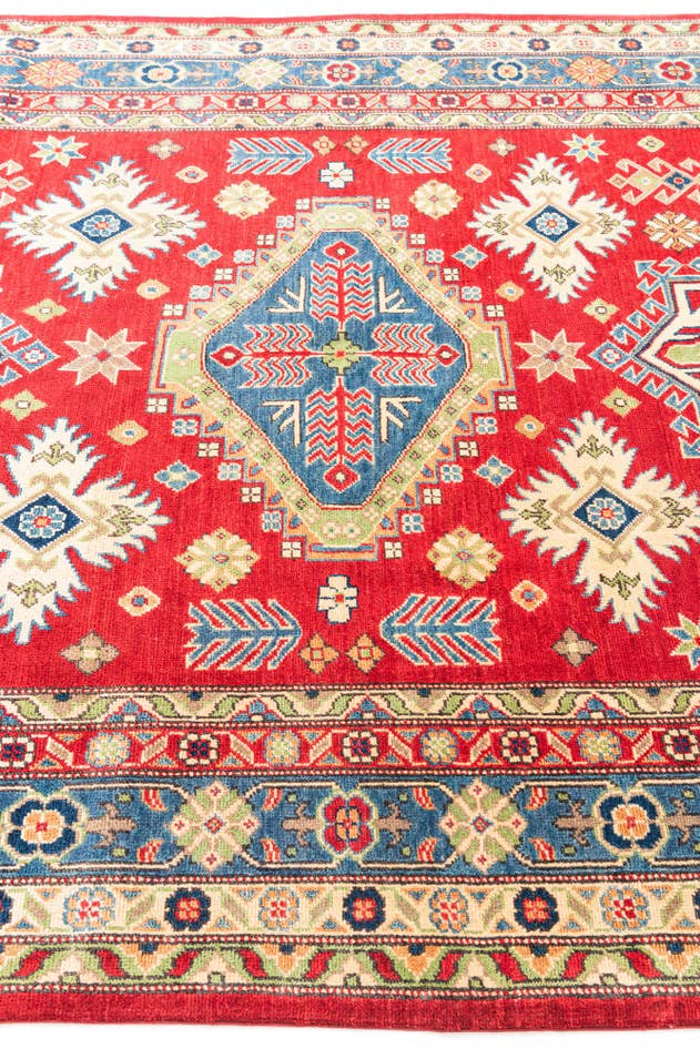 Detail image of 6' x 9' 4 Hand Knotted Kazak Rug