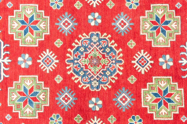 Detail image of 6' 2 x 9' Hand Knotted Kazak Rug