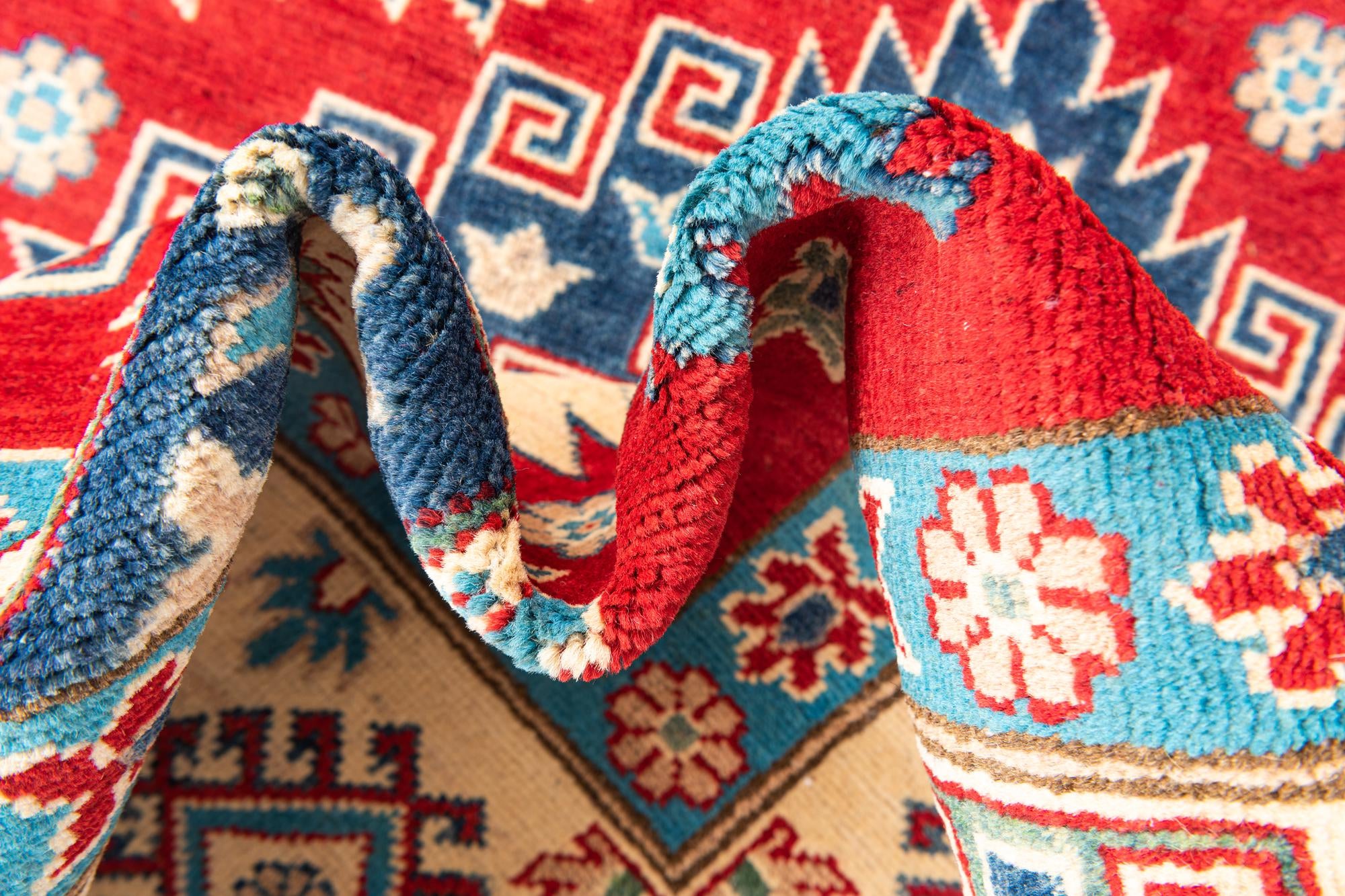 6' 10 x 9' 9 Hand Knotted Kazak Rug