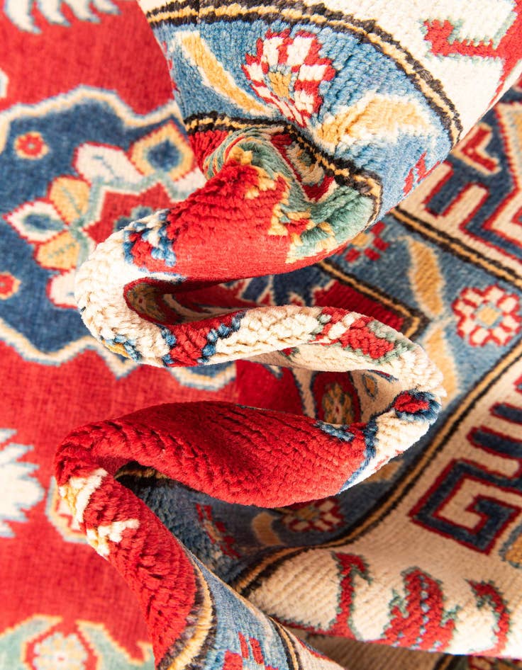 Detail image of 6' 6 x 10' 2  Hand Knotted Kazak Rug