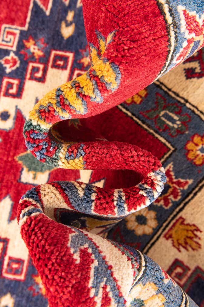 6' 9 x 9' 10 Hand Knotted Kazak Rug