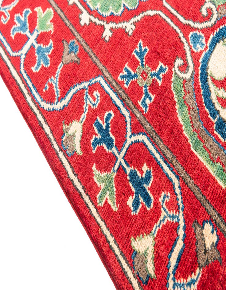 Detail image of 6' 8 x 9' 9  Hand Knotted Kazak Rug