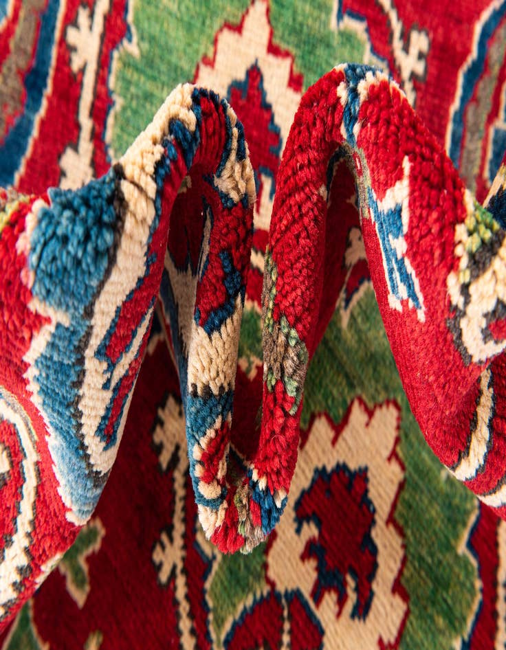 Detail image of 6' 8 x 9' 9  Hand Knotted Kazak Rug