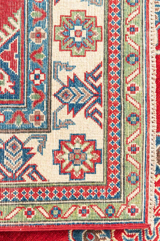 5' 10 x 9' 2 Hand Knotted Kazak Rug