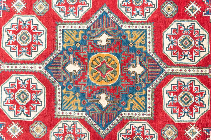 6' x 9' Hand Knotted Kazak Rug