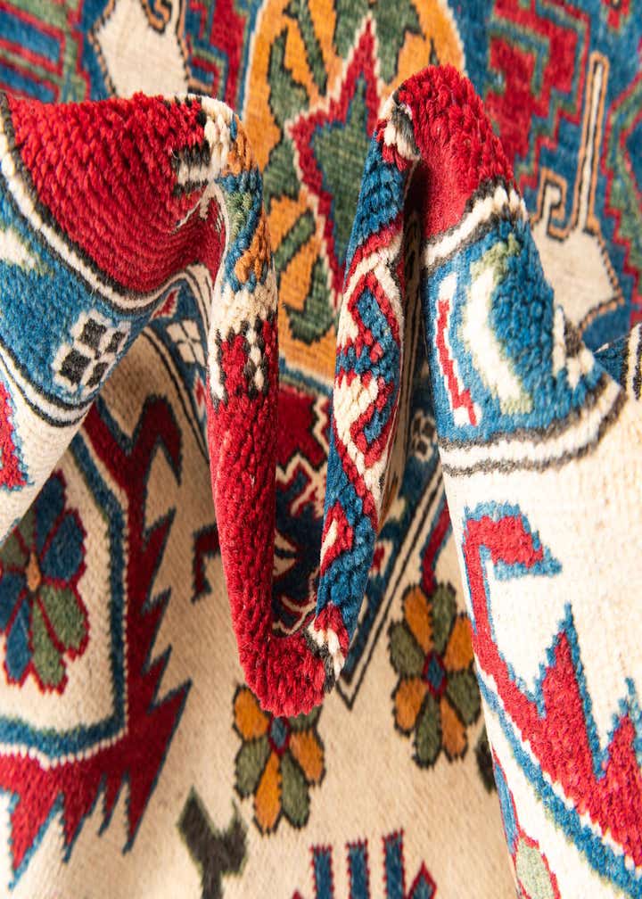 6' x 9' Hand Knotted Kazak Rug