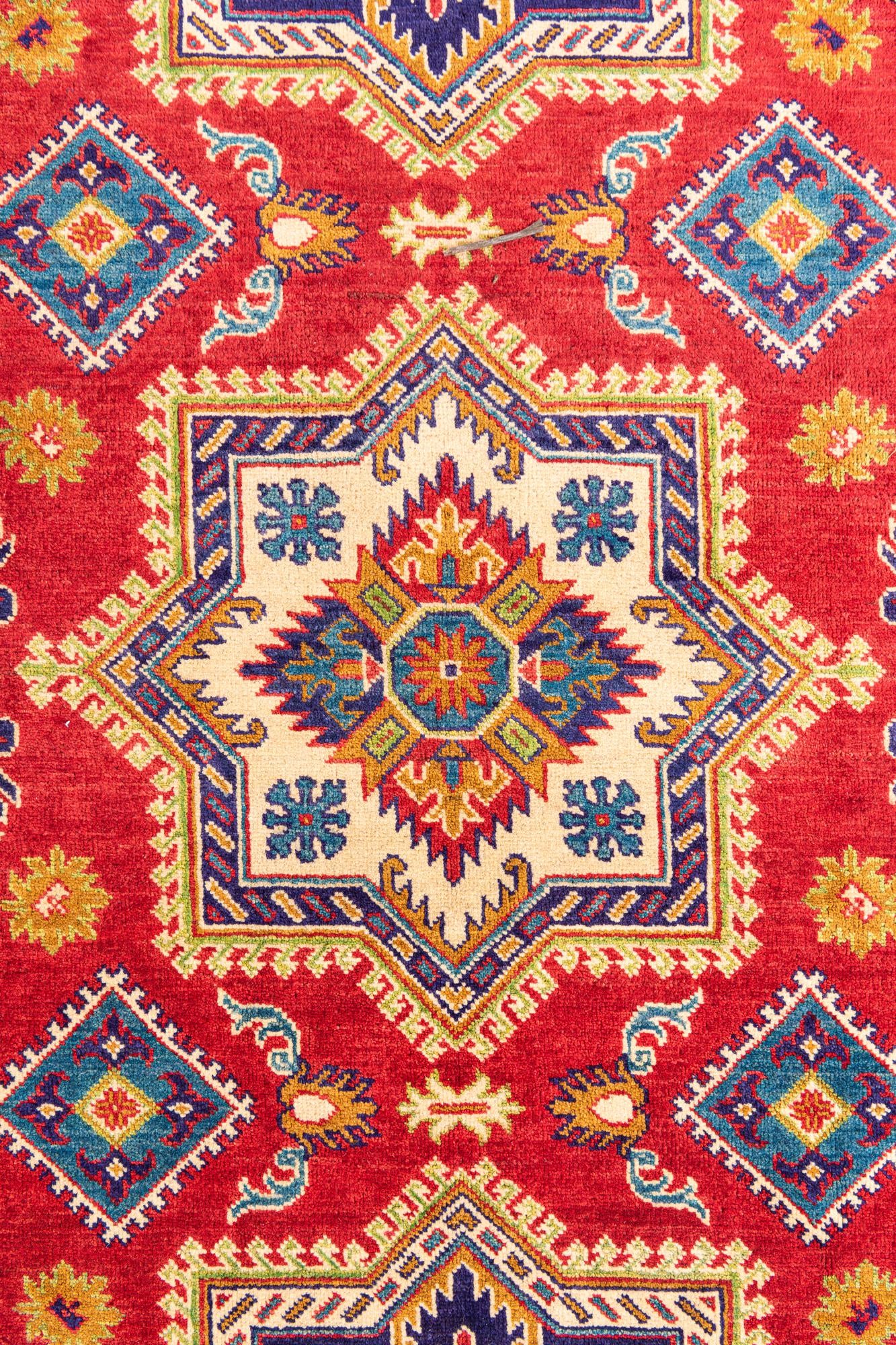 6' 9 x 9' 8 Hand Knotted Kazak Rug