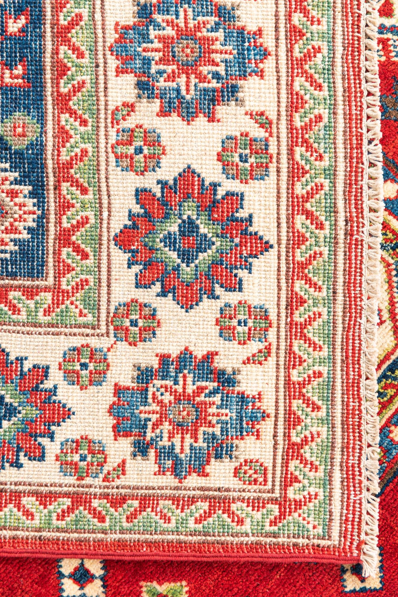 5' x 7' Hand Knotted Kazak Rug