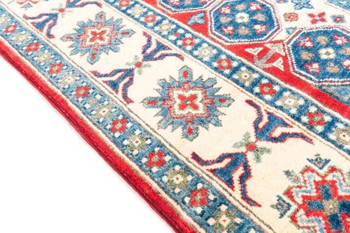 5' x 6' 9 Hand Knotted Kazak Rug
