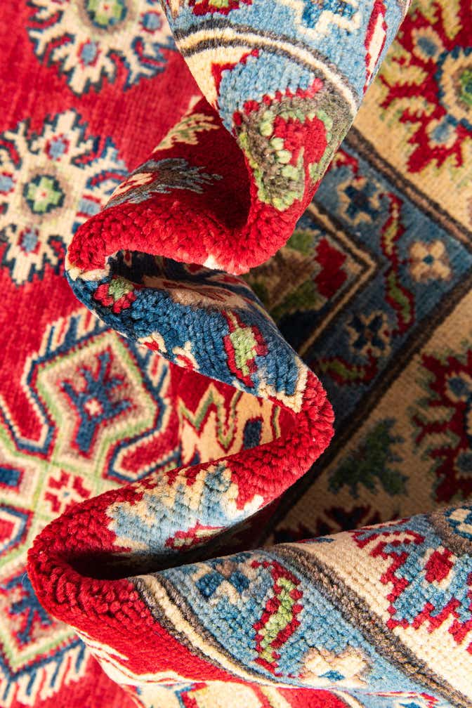 5' 1 x 7' Hand Knotted Kazak Rug