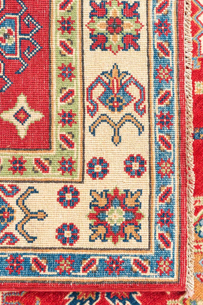 5' 1 x 6' 10 Hand Knotted Kazak Rug