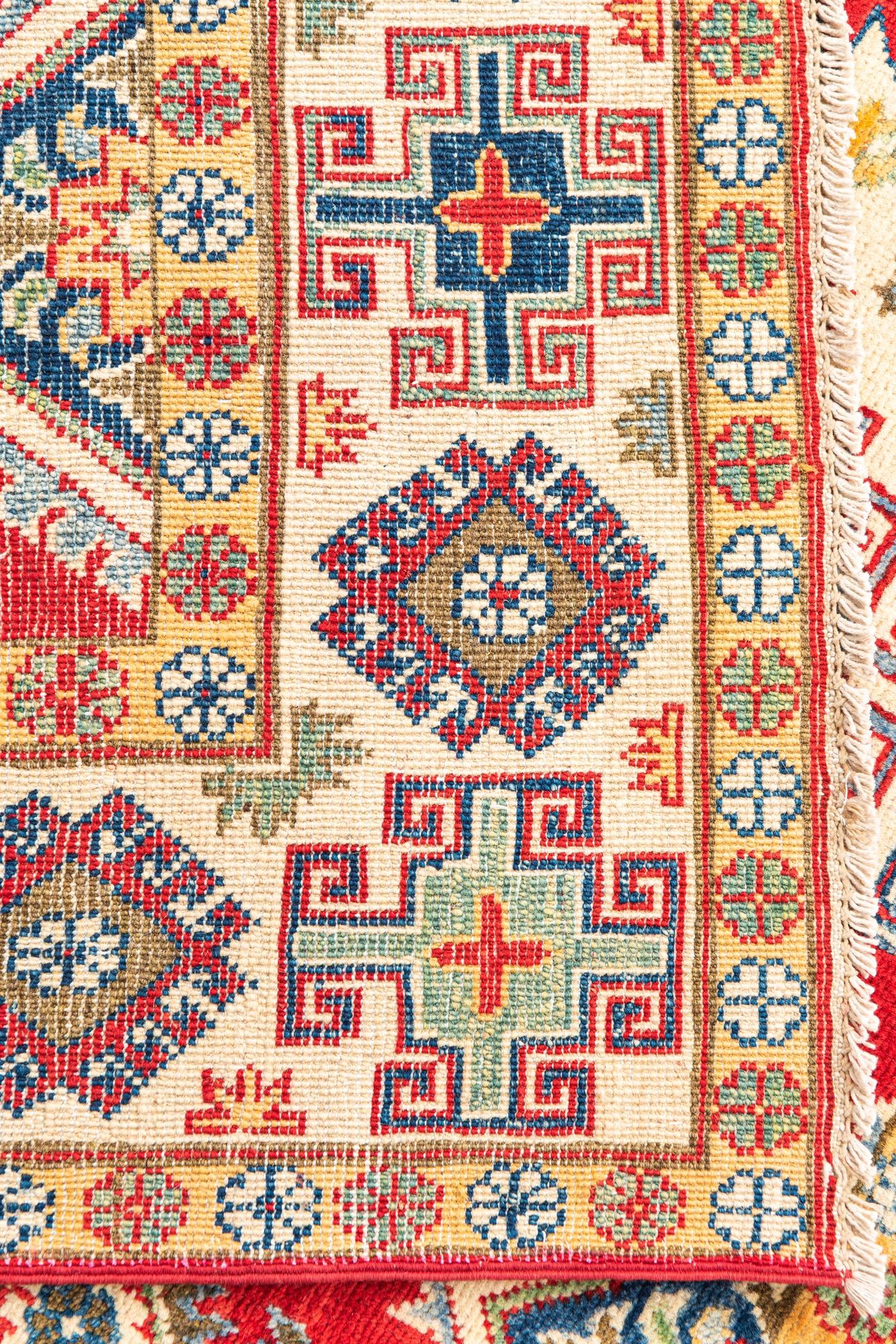 4' 10 x 6' 10 Hand Knotted Kazak Rug
