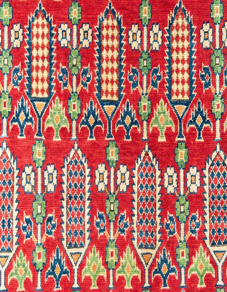 Detail image of 4' 10 x 7' 7  Hand Knotted Kazak Rug