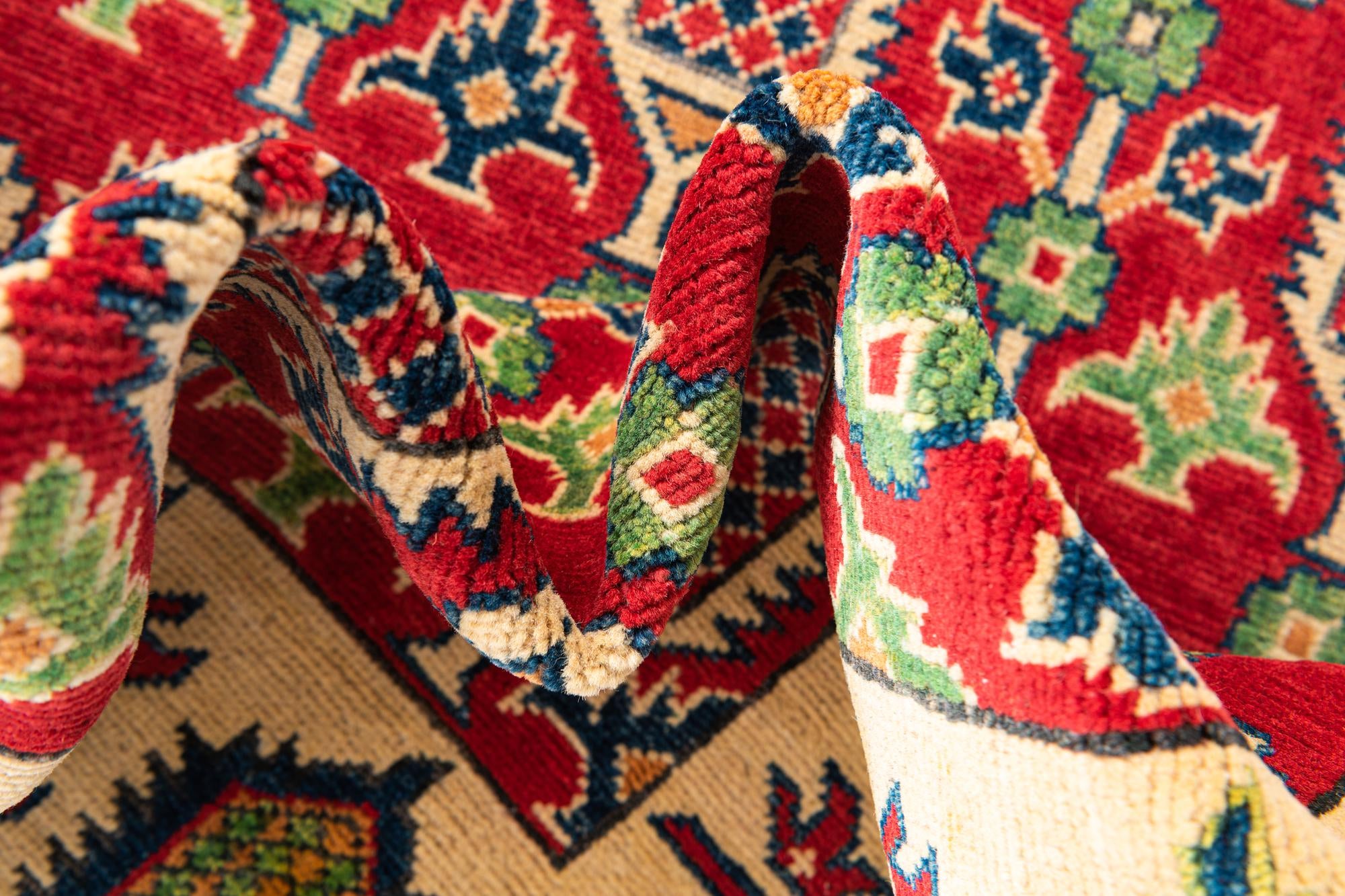 4' 10 x 7' 7 Hand Knotted Kazak Rug