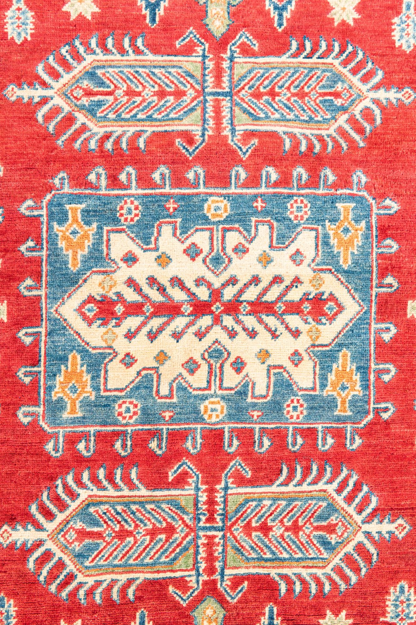 5' x 7' 1 Hand Knotted Kazak Rug