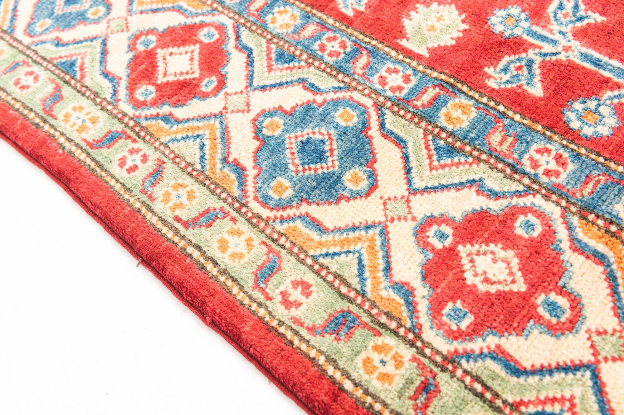 5' x 7' 1 Hand Knotted Kazak Rug