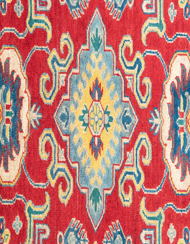 Detail image of 4' x 5' 5 Hand Knotted Kazak Rug
