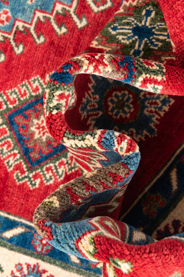Detail image of 4' x 5' 10 Hand Knotted Kazak Rug
