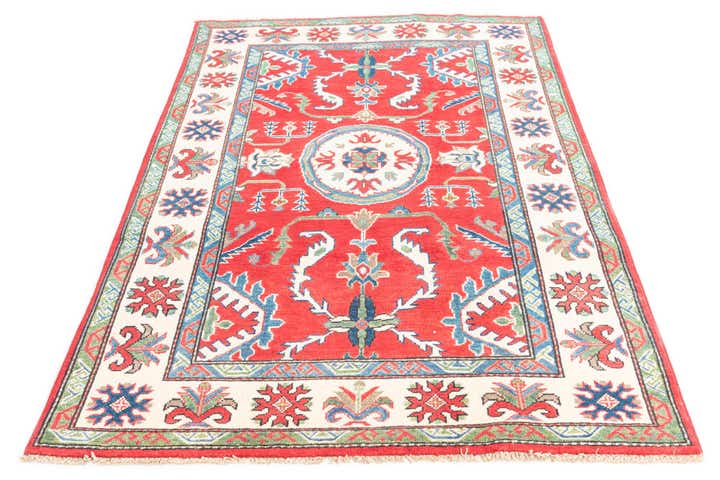 4' x 6' 1 Hand Knotted Kazak Rug