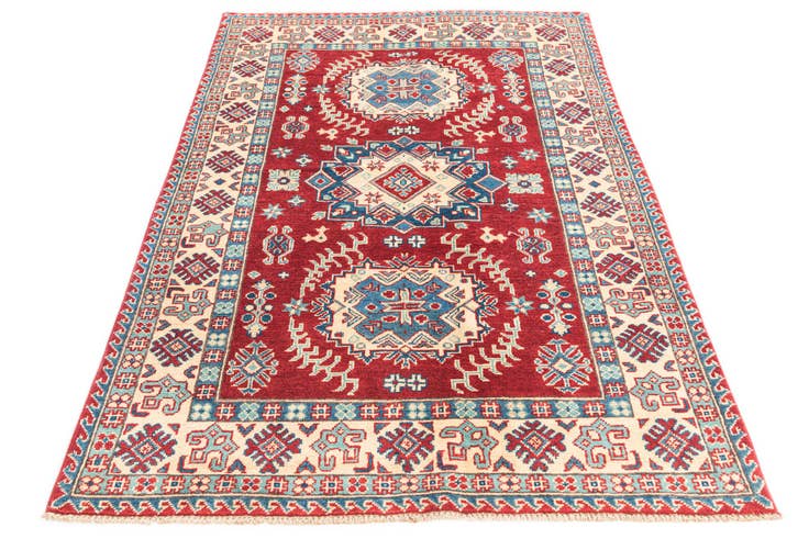Detailansicht von 115cm x 185cm Handgeknüpft Kazak Teppich