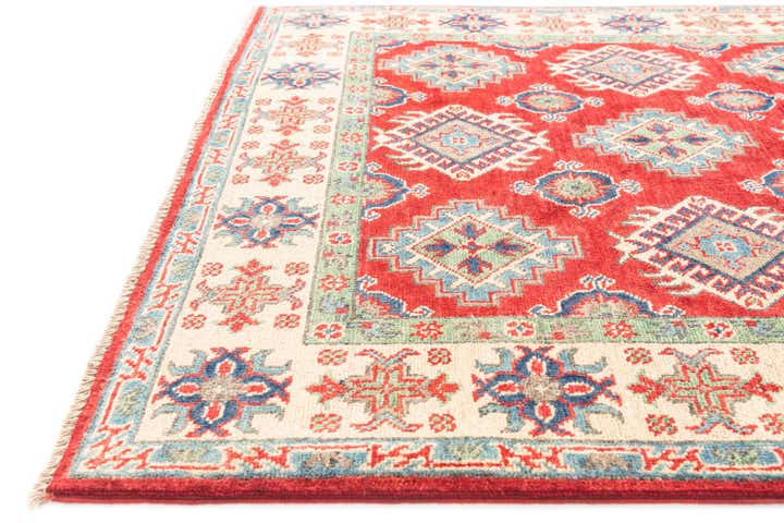 4' x 6' 1 Hand Knotted Kazak Rug