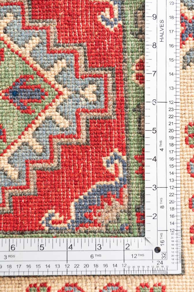 4' x 6' 1 Hand Knotted Kazak Rug