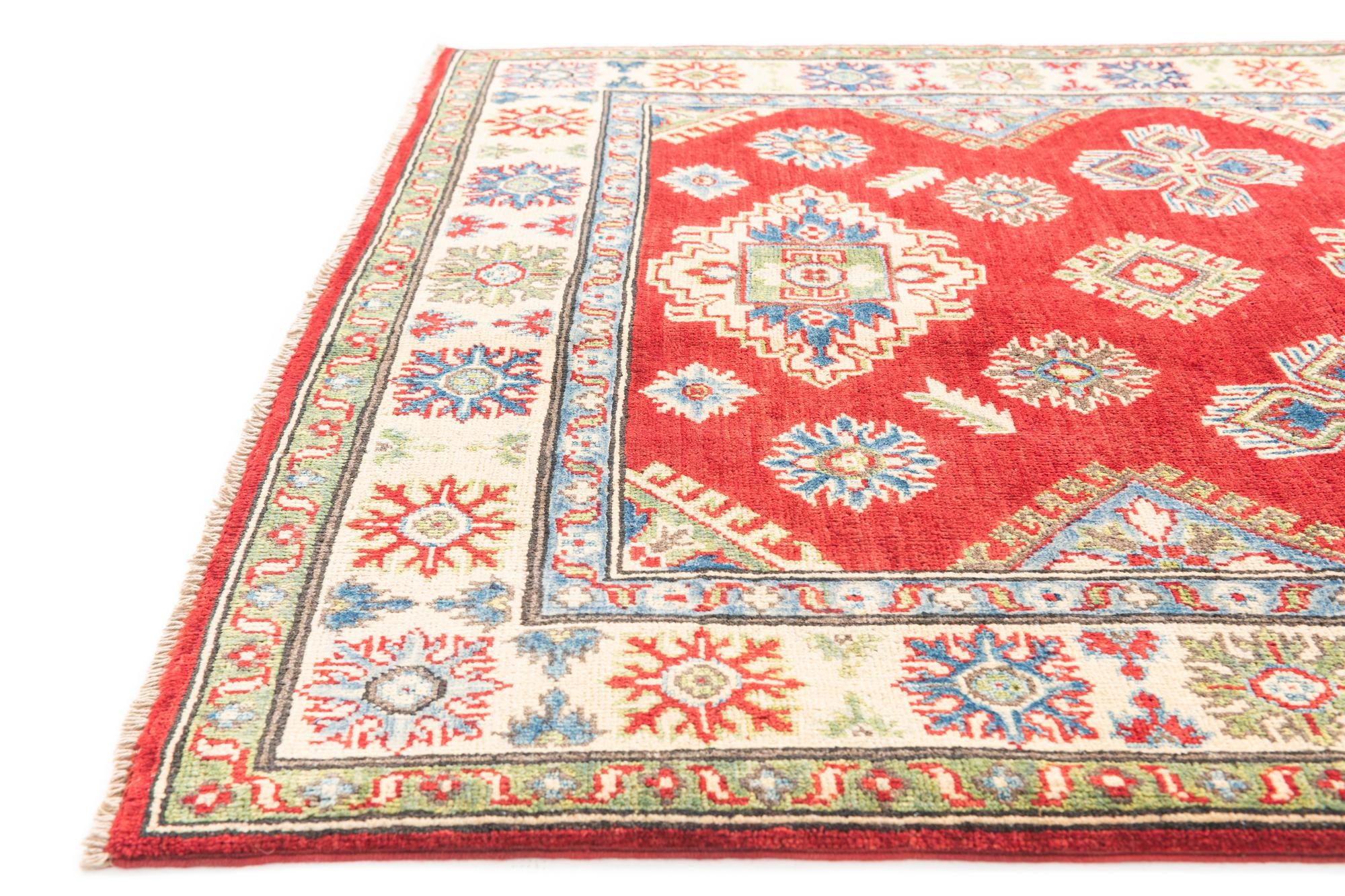 4' x 6' 1 Hand Knotted Kazak Rug