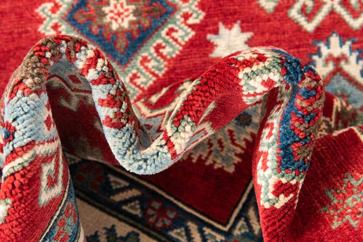 4' x 6' Hand Knotted Kazak Rug