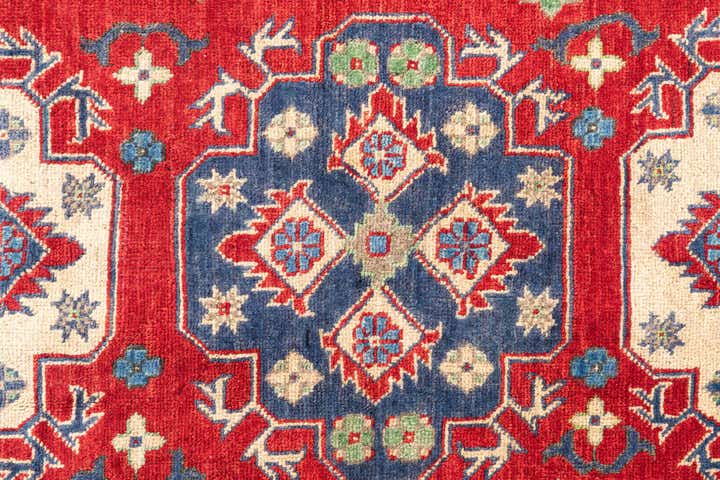 4' x 6' Hand Knotted Kazak Rug