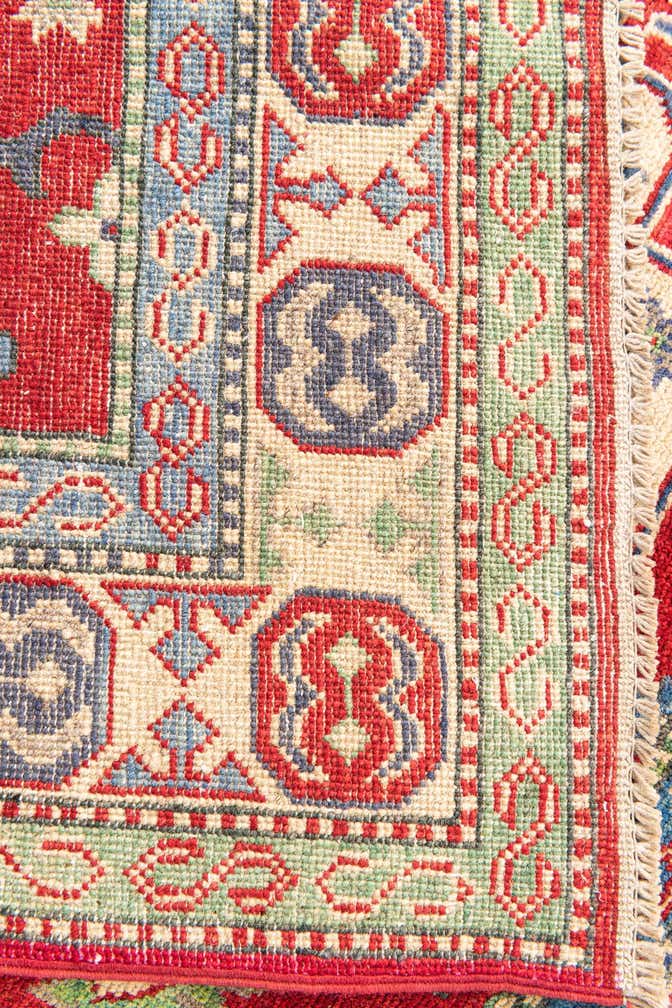4' x 6' Hand Knotted Kazak Rug